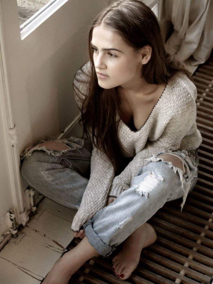 Olivia Lonsdale