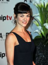 Olivia Ross #1484019 picture (Portrait Medium)