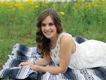 Olivia Welch photo