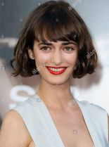 Olya Zueva #2321684 picture (Portrait Medium)
