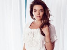 Olympia Valance