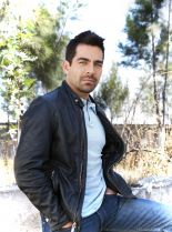 Omar Chaparro