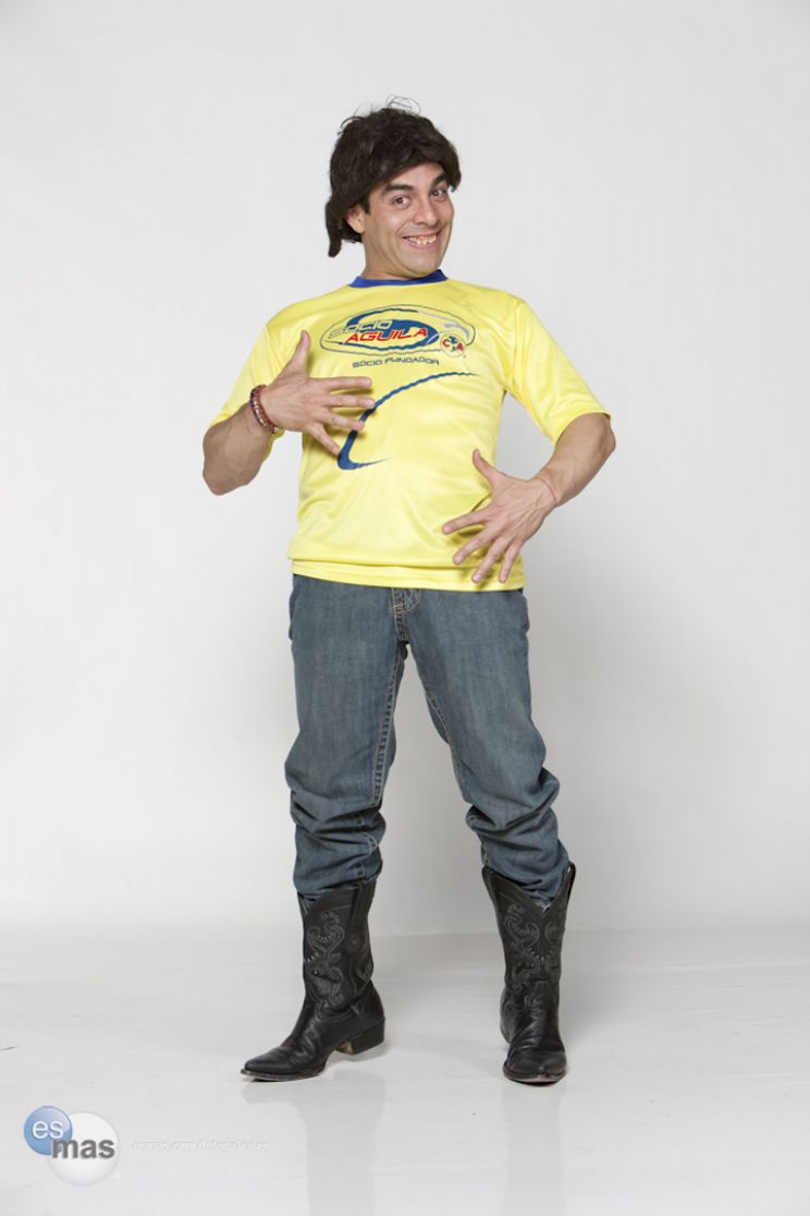 Omar Chaparro