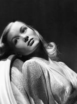 Ona Munson #2477990 picture (Portrait Medium)