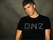 Özcan Deniz photo