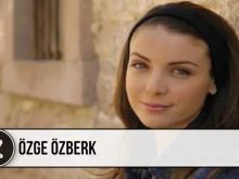 Özge Özberk #2955776 picture (Landscape Medium)