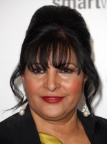 Pam Grier photo