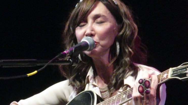 Pam Tillis