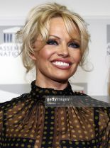 Pamela Anderson photo