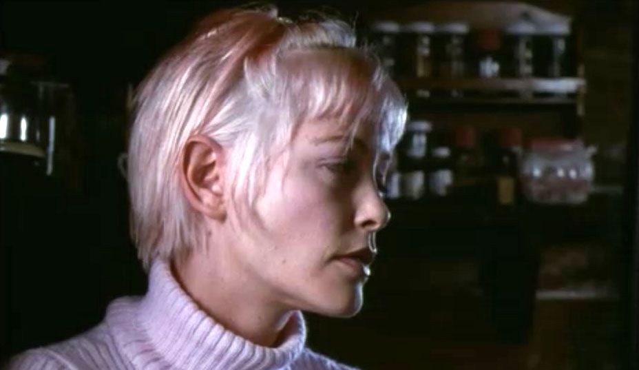 Pamela Gidley. 