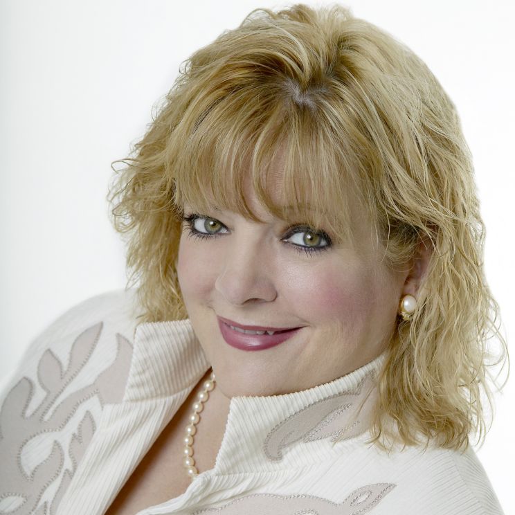 Pamela Guest