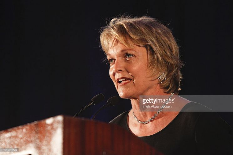 Pamela Reed