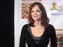 Pamela Sue Martin photo