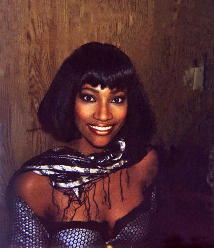 Pamella D'Pella