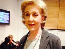 Patricia Hodge