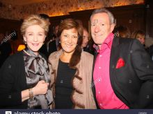 Patricia Hodge