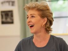 Patricia Hodge