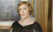 Patricia Hodge