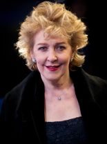 Patricia Hodge