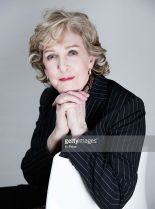 Patricia Hodge photo