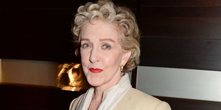 Patricia Hodge