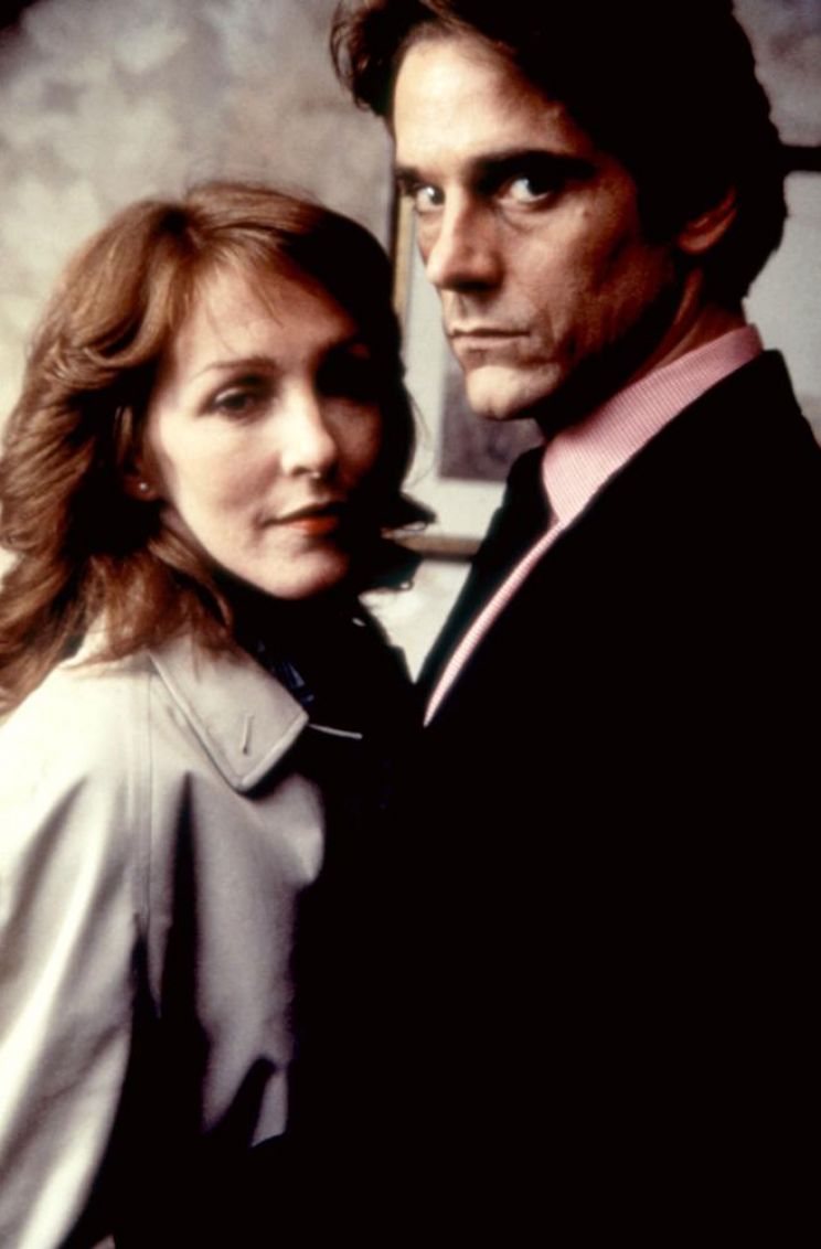 Patricia Hodge