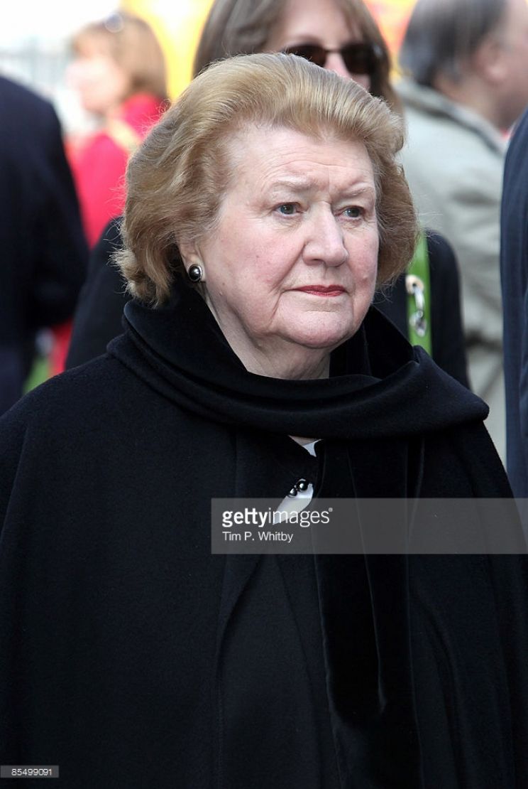 Patricia Routledge