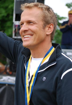Patrick Fabian