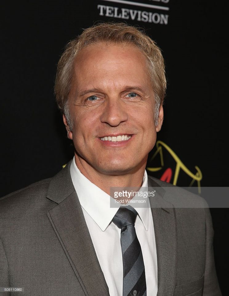 Patrick Fabian