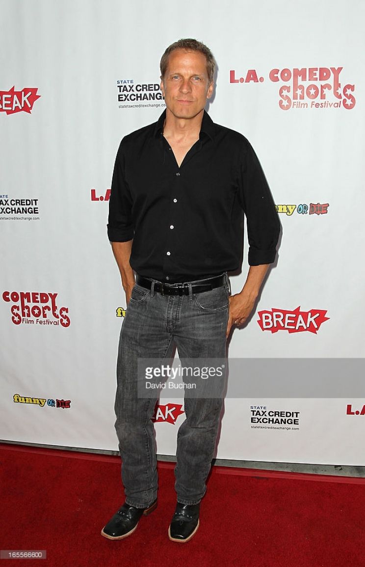 Patrick Fabian