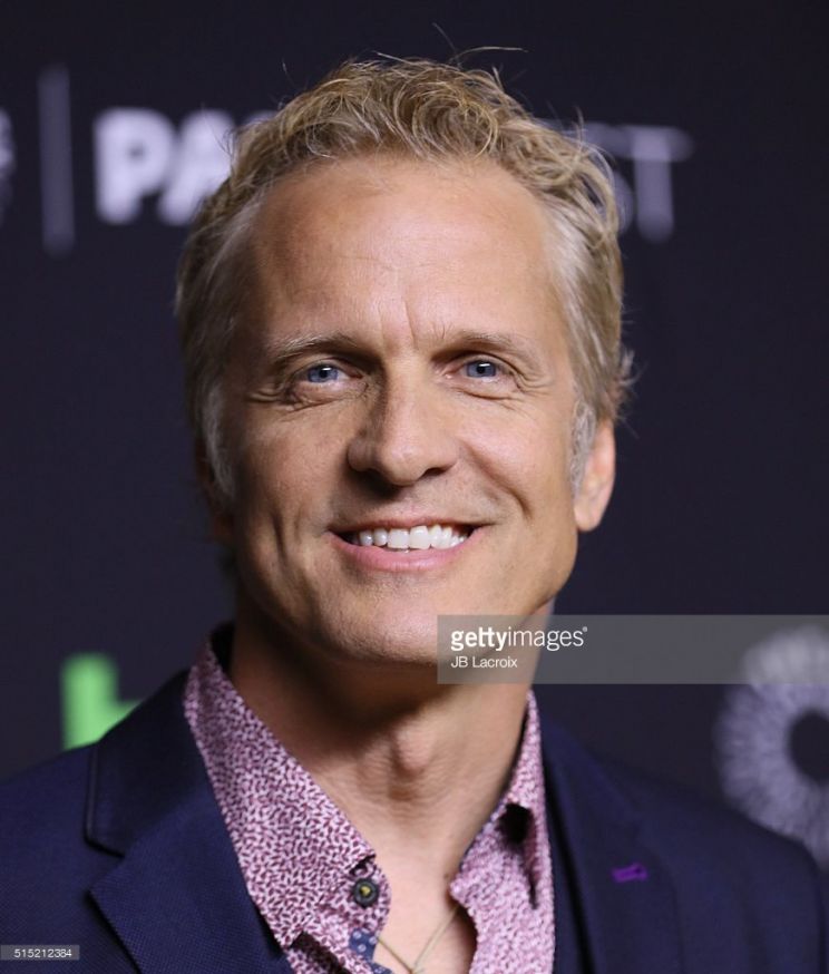 Patrick Fabian
