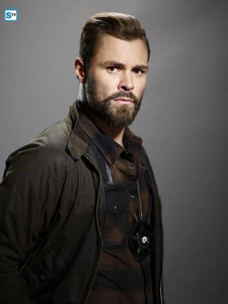 Patrick John Flueger