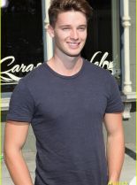 Patrick Schwarzenegger