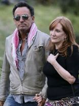 Patti Scialfa #3316286 picture (Portrait Medium)