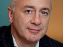 Paul Drake