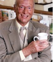 Paul Eddington