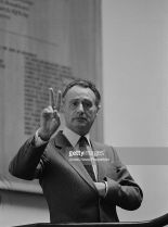 Paul Eddington