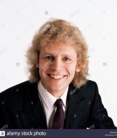 Paul Nicholas