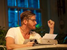 Paul Sparks