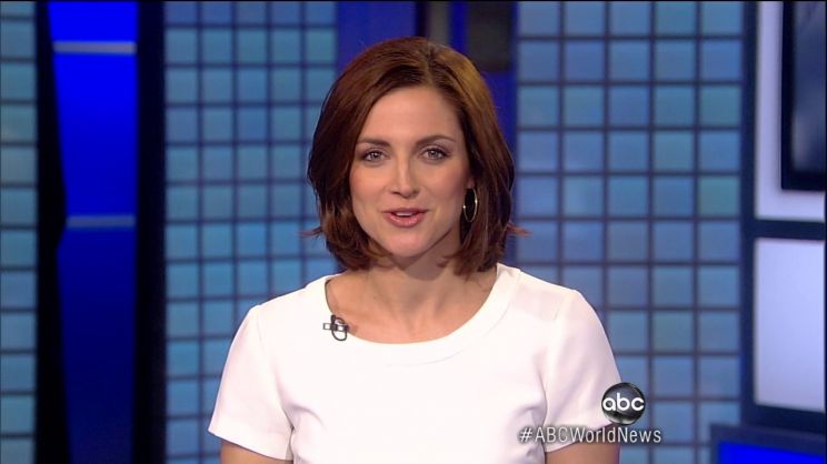 Paula Faris