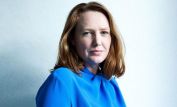 Paula Hawkins