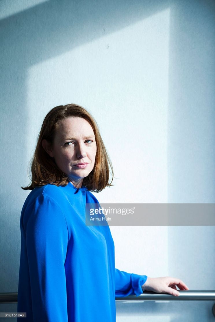 Paula Hawkins