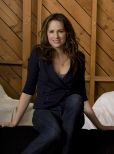 Paula Marshall