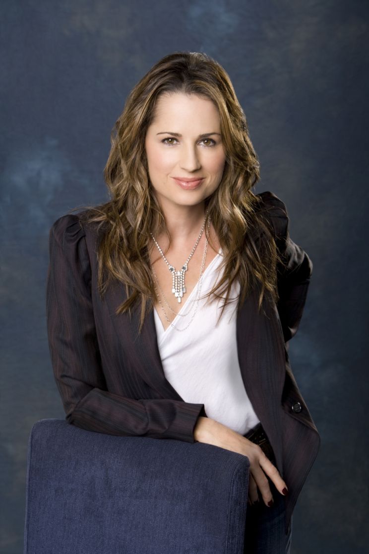 Paula Marshall