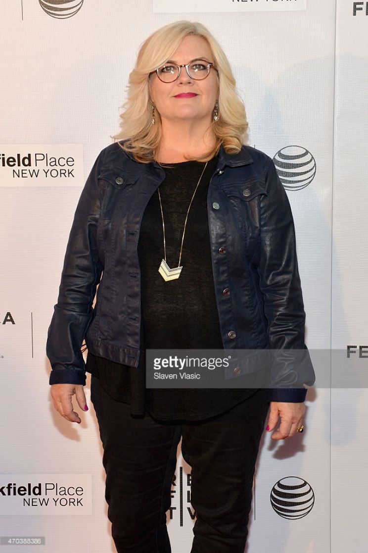 Paula Pell