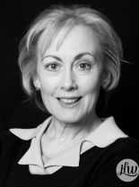 Paula Wilcox