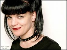 Pauley Perrette photo