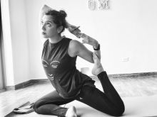 Paulina James photo