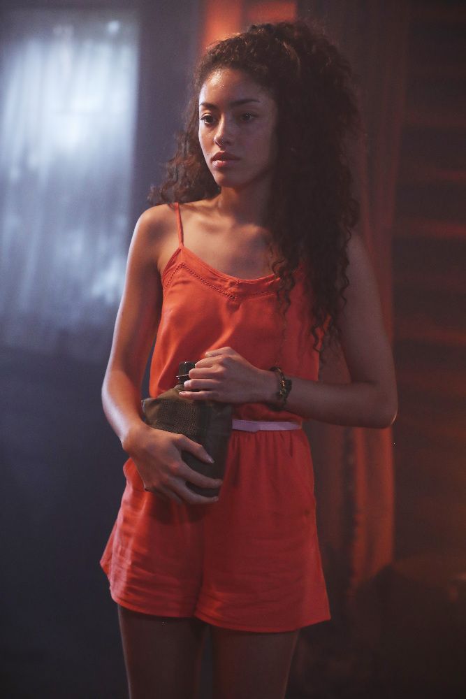 Pictures of Paulina Singer