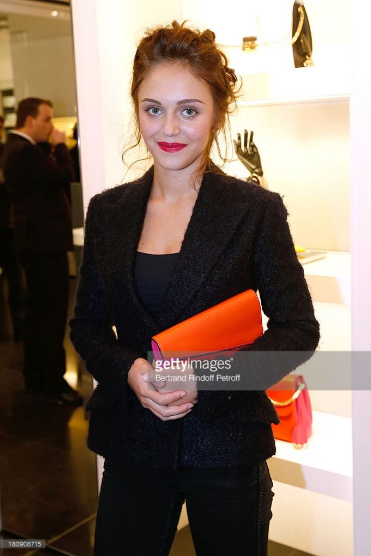 Pauline Burlet